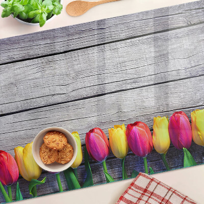 Skleněné krájecí prkénko Tulipány na dřevěném pozadí