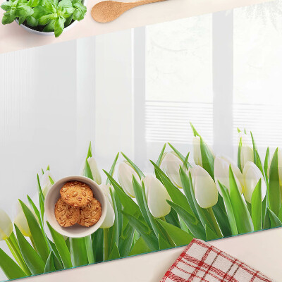 Skleněné krájecí prkénko Tulipány v zelené trávě