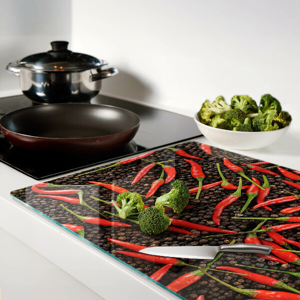 Skleněné krájecí prkénko Chilli papričky na černém pepři