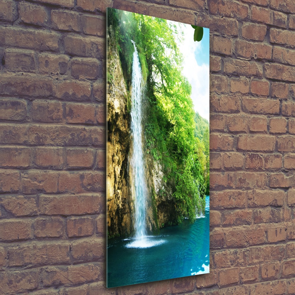 Foto obraz akrylové sklo vertikální Vodopád v lese