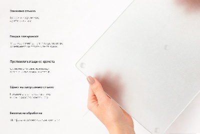 Kryt na indukční desku s obdélníkovým tvarem a poloprůsvitným provedením