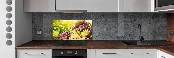 Panel lacobel Hrozny v košíku