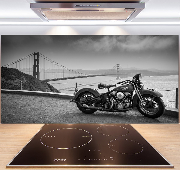 Skleněný panel do kuchynské linky Motorka