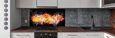 Panel do kuchyně Ohen vs voda