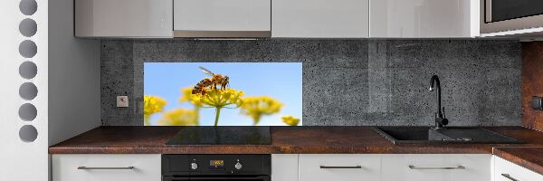 Panel lacobel Včela na květině