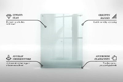 Skleněný svícen průhledný