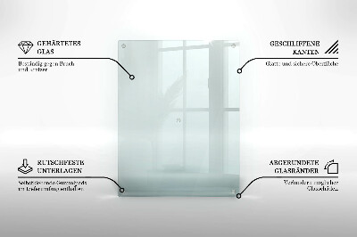 Skleněný svícen průhledný