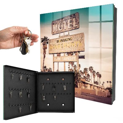 Nástěnná skříňka na klíče Retro motel