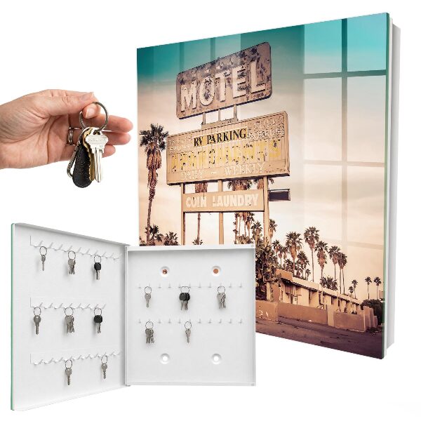 Nástěnná skříňka na klíče Retro motel