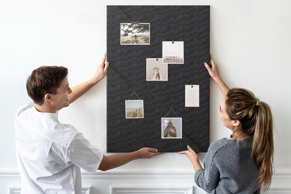 Nástěnka korková Černá tabule s minimalistickým designem