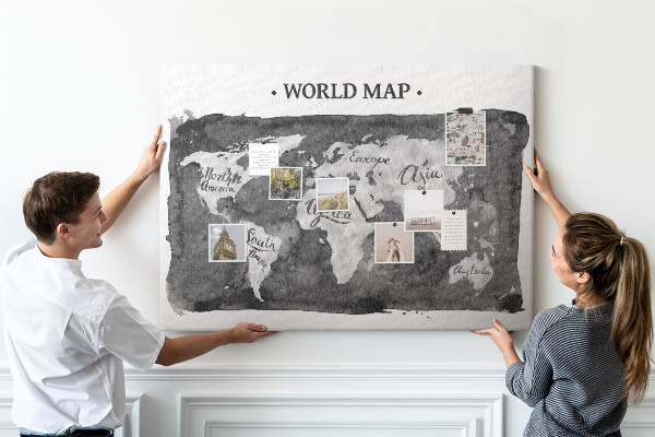 Nástěnka Mapa světa v odstínech šedé
