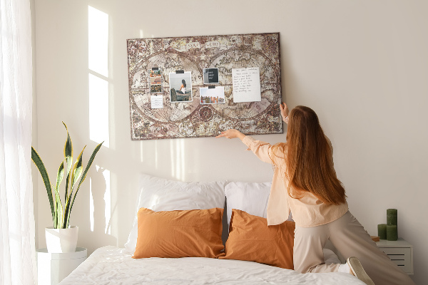 Korková nástěnka Stará mapa světa s námořnickými motivy