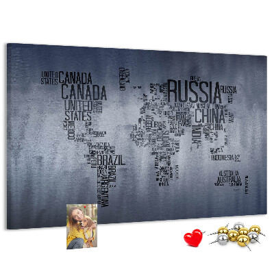 Nástěnka Mapa světa s názvy zemí.