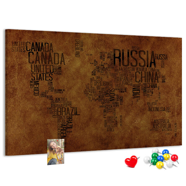 Korková nástěnka Mapa světa s názvy zemí.