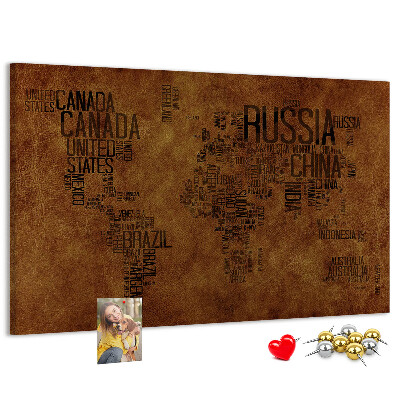 Korková nástěnka Mapa světa s názvy zemí.