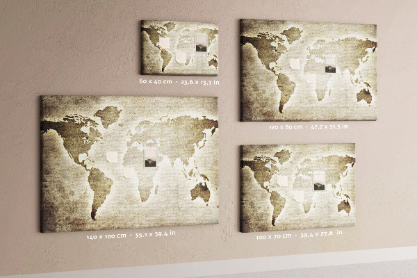 Nástěnka Staromódní mapa světa na pozadí.