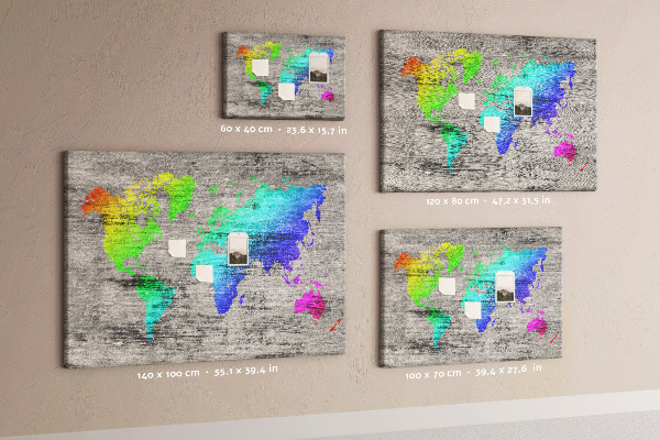 Fětská nástěnka Barevná mapa světa na šedém pozadí