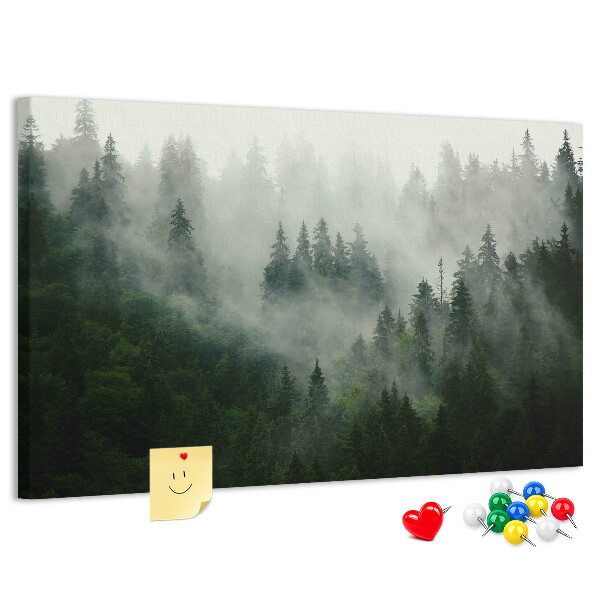 Fětská nástěnka Mlžný les s tajemnou atmosférou.