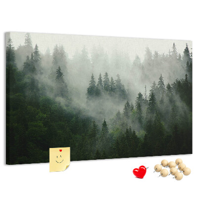 Fětská nástěnka Mlžný les s tajemnou atmosférou.