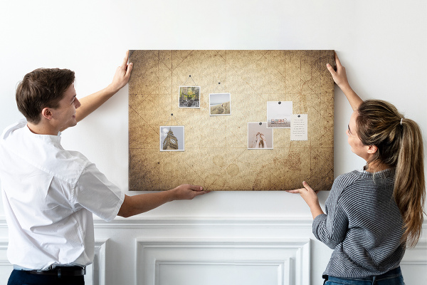 Korková nástěnka Starověká mapa s vyznačenými body