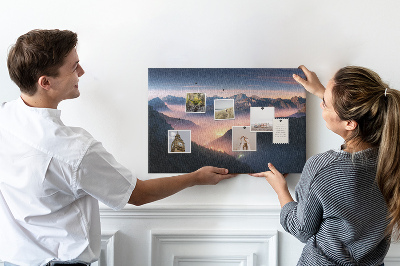 Nástěnka Malebná horská krajina za soumraku