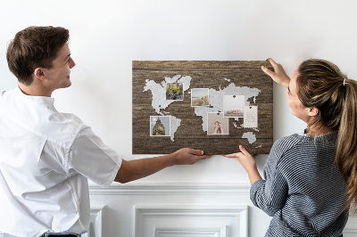 Korková nástěnka Mapa světa na dřevěném pozadí