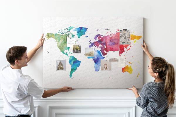 Nástěnka Barevná mapa světa s akvarelem