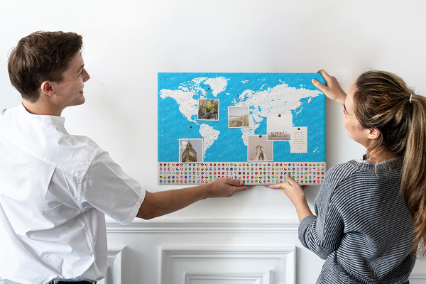 Fětská nástěnka Barevná mapa světa s vlajkami zemí