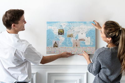 Nástěnka Mapa světa s barevnými špendlíky