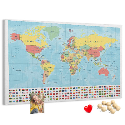 Nástěnka Mapa světa s barevnými vlajkami.