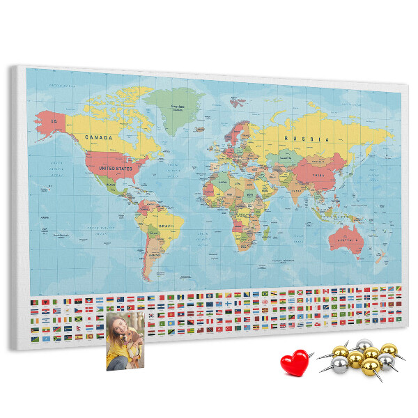 Nástěnka Mapa světa s barevnými vlajkami.