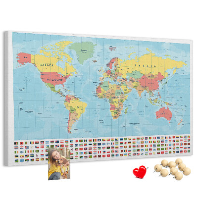 Nástěnka Mapa světa s barevnými vlajkami.