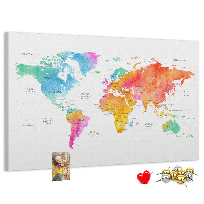 Fětská nástěnka Barevná mapa světa v akvarelu.