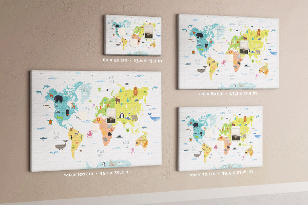 Fětská nástěnka Mapa světa s ilustracemi zvířat.