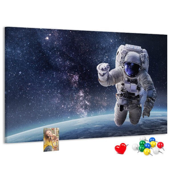 Fětská nástěnka Astronaut ve vesmíru