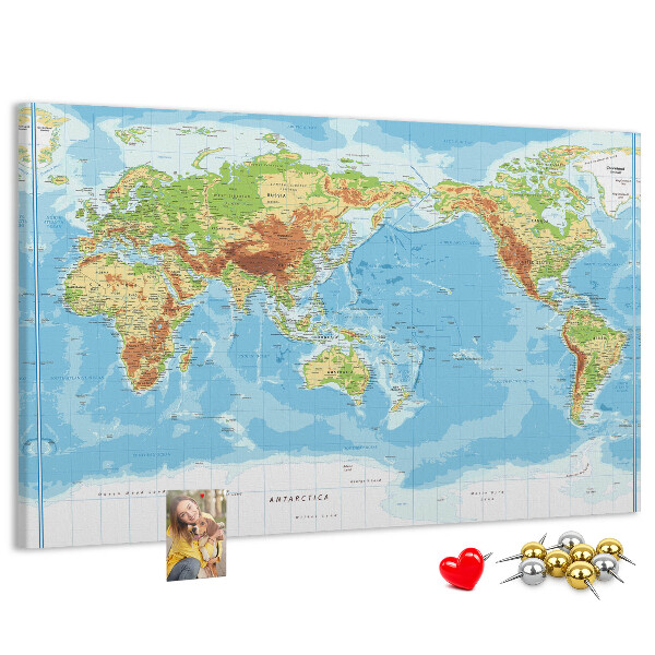 Nástěnka Mapa světa s barevnými kontinenty.