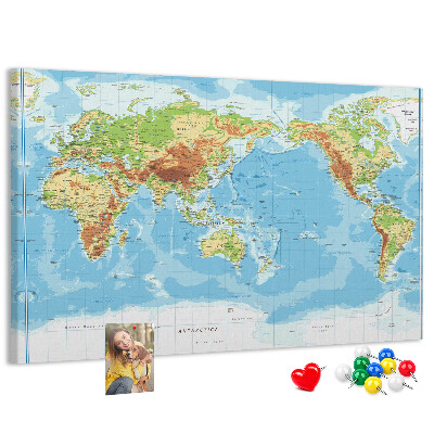 Nástěnka Mapa světa s barevnými kontinenty.
