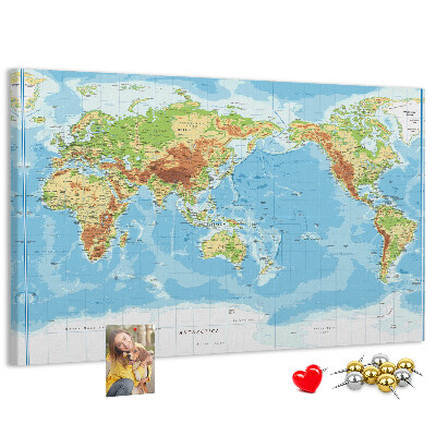 Nástěnka Mapa světa s barevnými kontinenty.