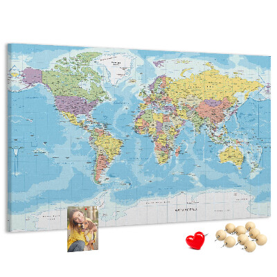 Korková nástěnka Mapa světa s barevnými kontinenty.