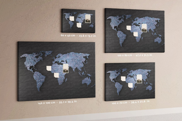 Nástěnka Mapa světa v odstínech modré.