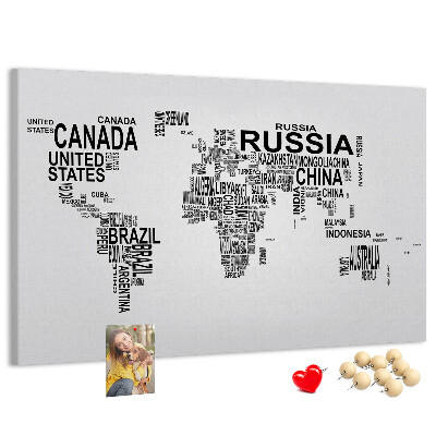Nástěnka Mapa světa s názvy zemí.