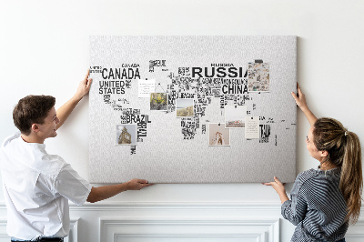 Nástěnka Mapa světa s názvy zemí.
