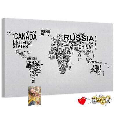 Nástěnka Mapa světa s názvy zemí.