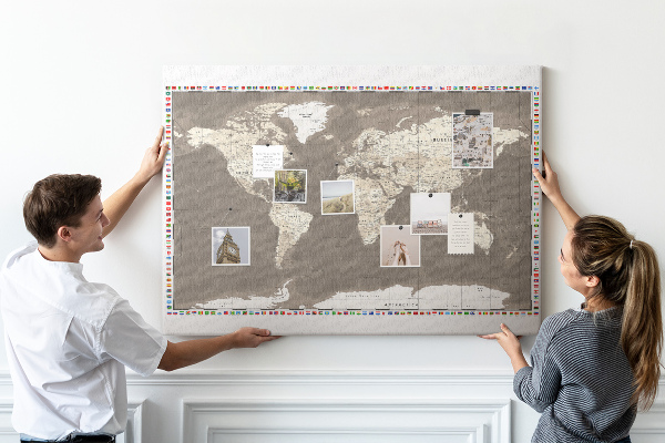 Nástěnka Mapa světa s vlajkami zemí
