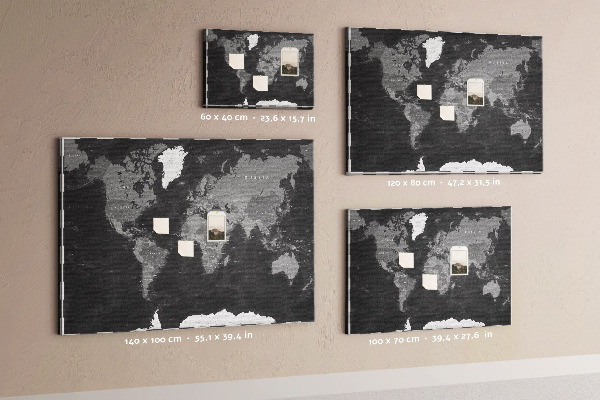 Korková nástěnka Černá mapa světa s obrysy zemí