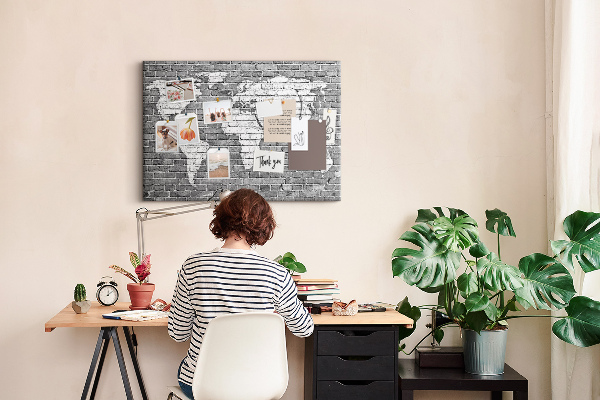 Nástěnka Mapa světa na cihlovou zeď