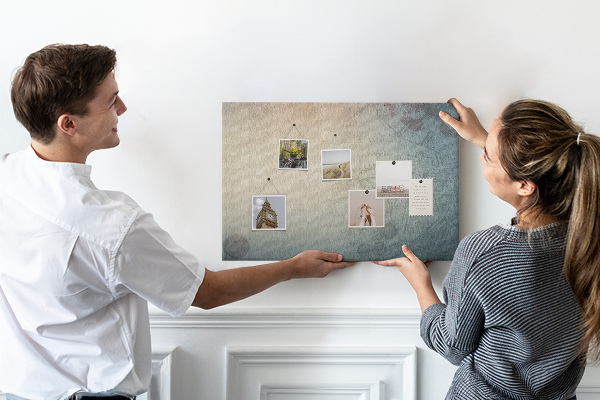 Nástěnka Stará mapa s jemnými skvrnami