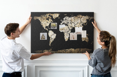 Nástěnka Poškozená mapa světa na černém pozadí