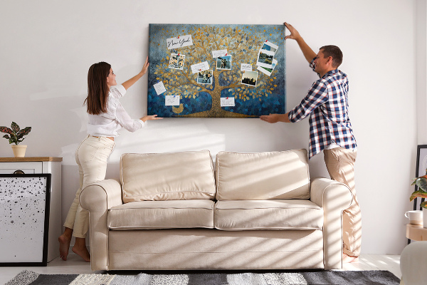 Korková nástěnka Zlatý list na modrém pozadí stromu