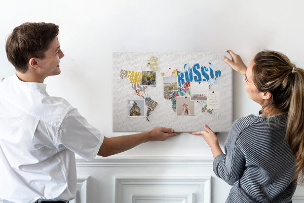 Fětská nástěnka Barevná mapa světa s názvy zemí